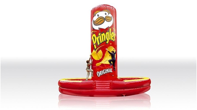Стена для восхождения в виде банки &laquo;Pringels&raquo;